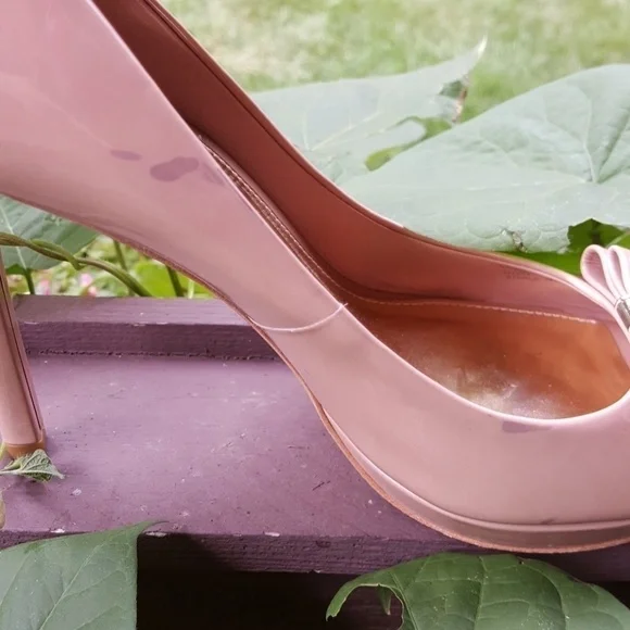COACH 1941 patent leather heels